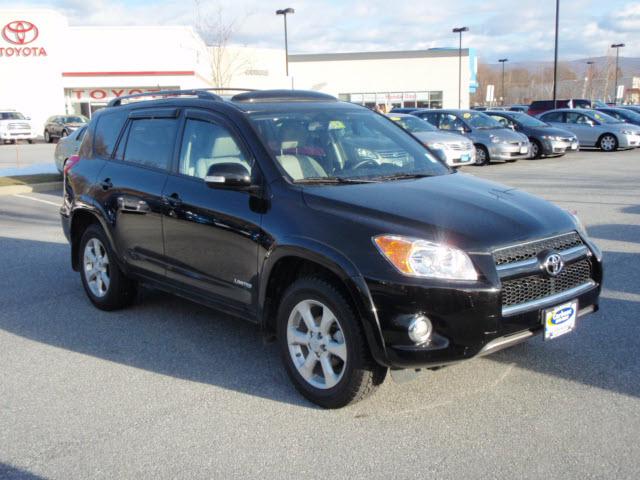Photo of 2010 Toyota RAV4