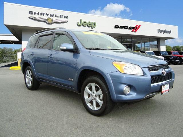 Photo of 2011 Toyota RAV4