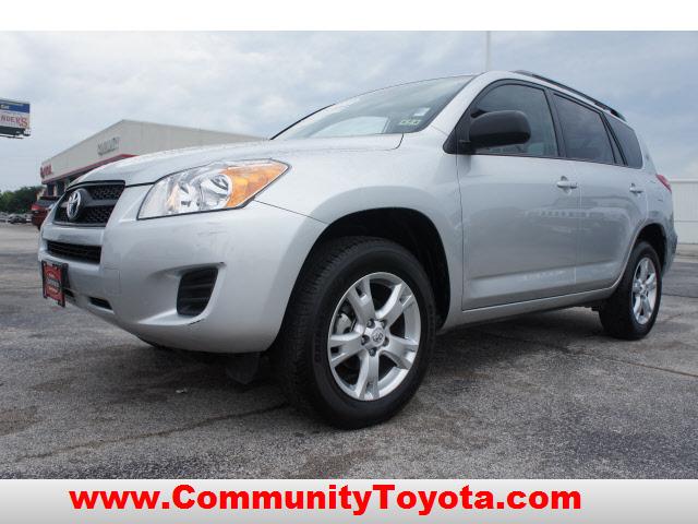 Photo of 2011 Toyota RAV4