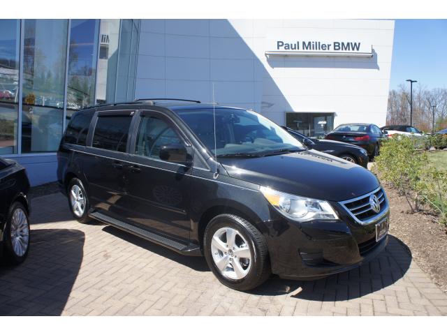 Photo of 2010 Volkswagen Routan