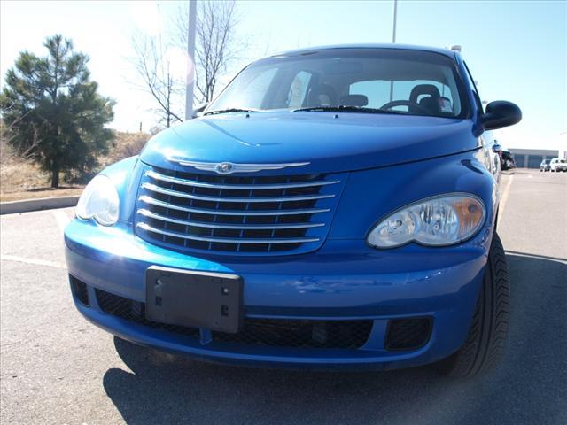Photo of 2006 Chrysler PT Cruiser