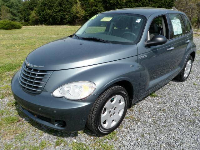 Photo of 2006 Chrysler PT Cruiser