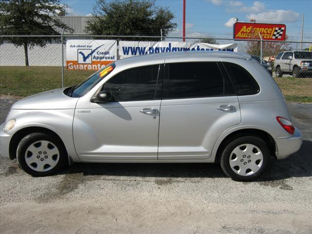 Photo of 2006 Chrysler PT Cruiser