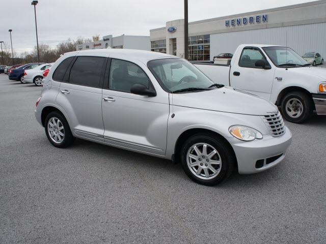 Photo of 2007 Chrysler PT Cruiser