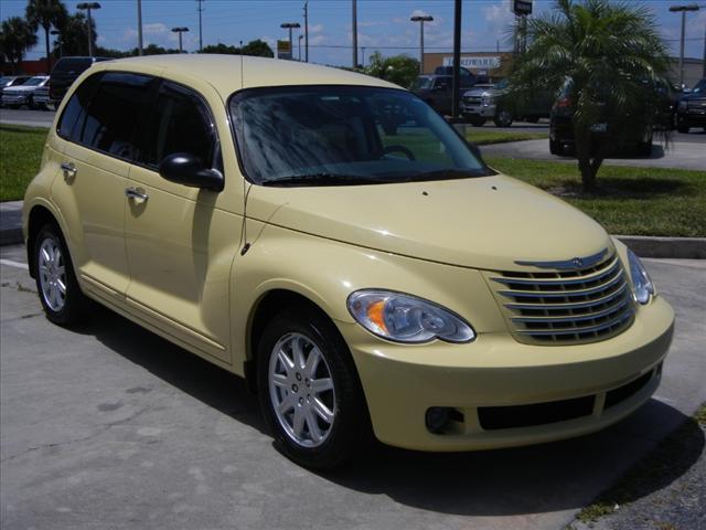 Photo of 2007 Chrysler PT Cruiser