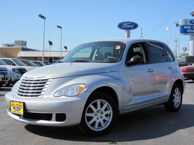 Photo of 2007 Chrysler PT Cruiser