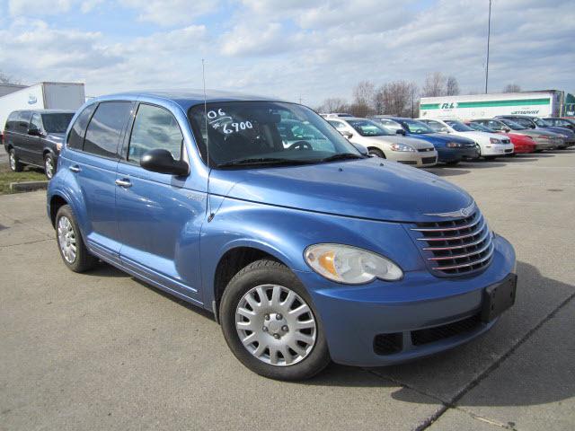Photo of 2006 Chrysler PT Cruiser