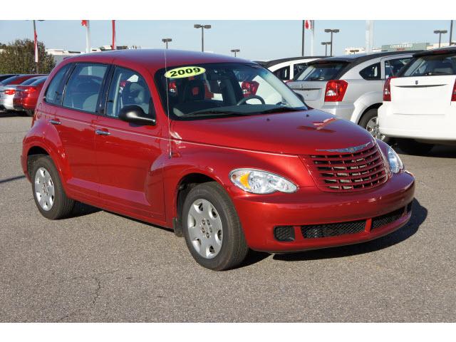Photo of 2009 Chrysler PT Cruiser