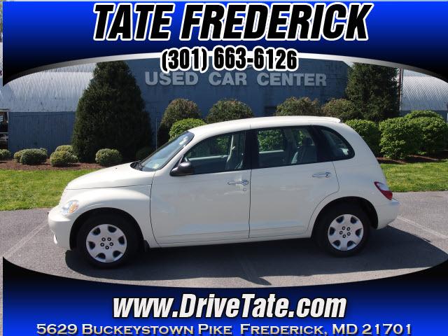 Photo of 2008 Chrysler PT Cruiser