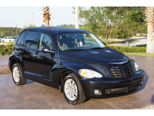 Photo of 2009 Chrysler PT Cruiser