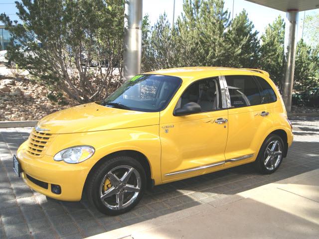 Photo of 2006 Chrysler PT Cruiser