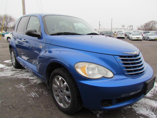 Photo of 2006 Chrysler PT Cruiser