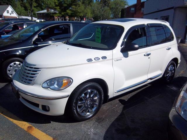 Photo of 2006 Chrysler PT Cruiser