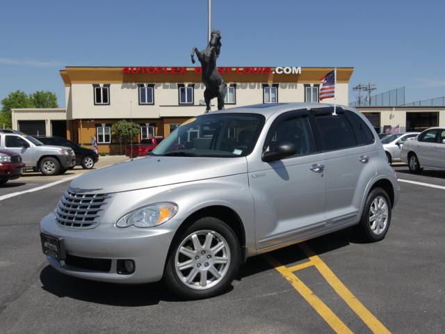 Photo of 2006 Chrysler PT Cruiser