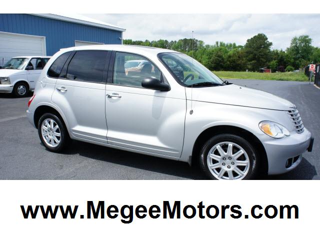 Photo of 2007 Chrysler PT Cruiser