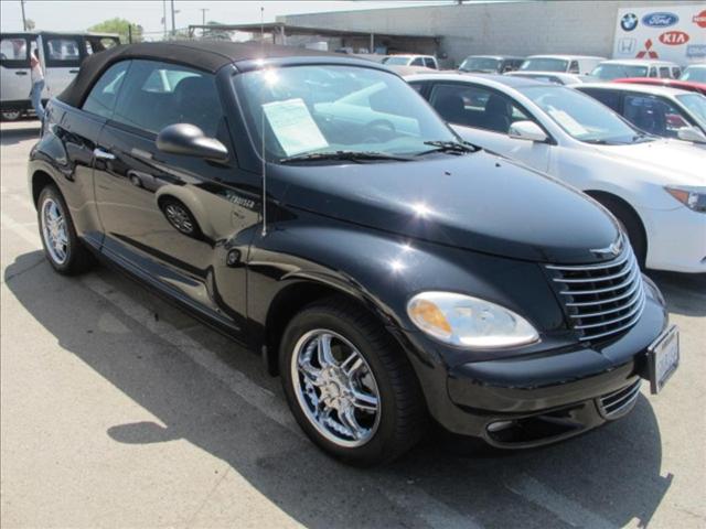 Photo of 2005 Chrysler PT Cruiser