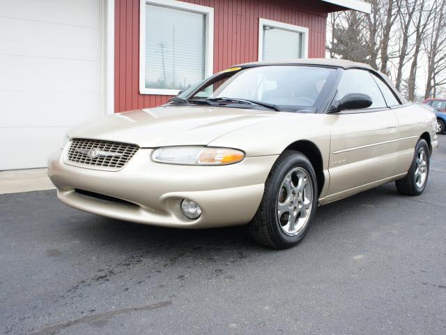 Photo of 1998 Chrysler Sebring