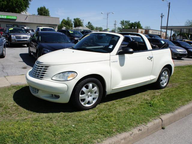 Photo of 2005 Chrysler PT Cruiser