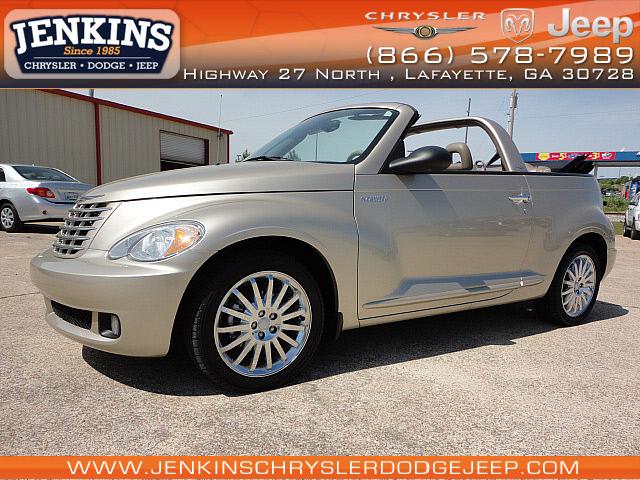 Photo of 2006 Chrysler PT Cruiser