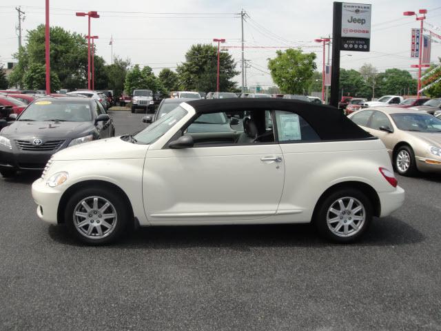Photo of 2007 Chrysler PT Cruiser