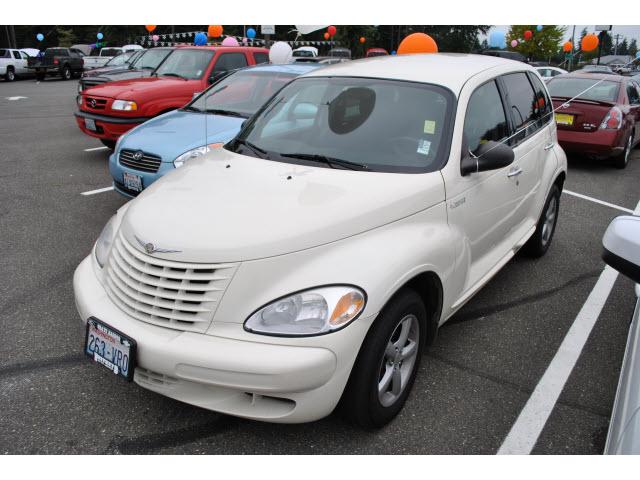 Photo of 2005 Chrysler PT Cruiser