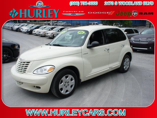 Photo of 2005 Chrysler PT Cruiser