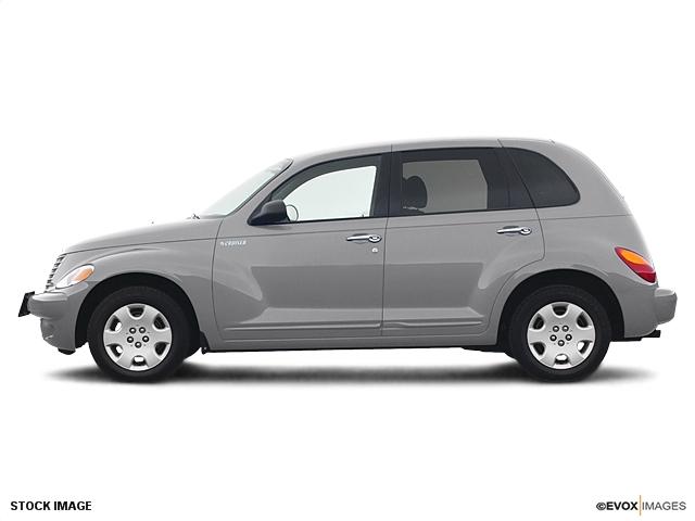 Photo of 2004 Chrysler PT Cruiser