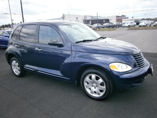 Photo of 2005 Chrysler PT Cruiser