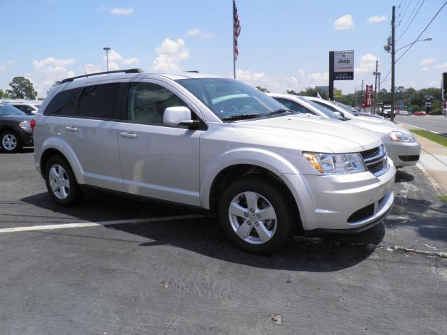 Photo of 2011 Dodge Journey