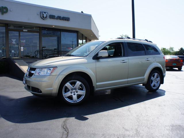 Photo of 2010 Dodge Journey