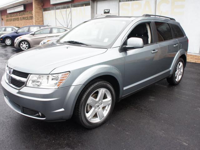 Photo of 2010 Dodge Journey