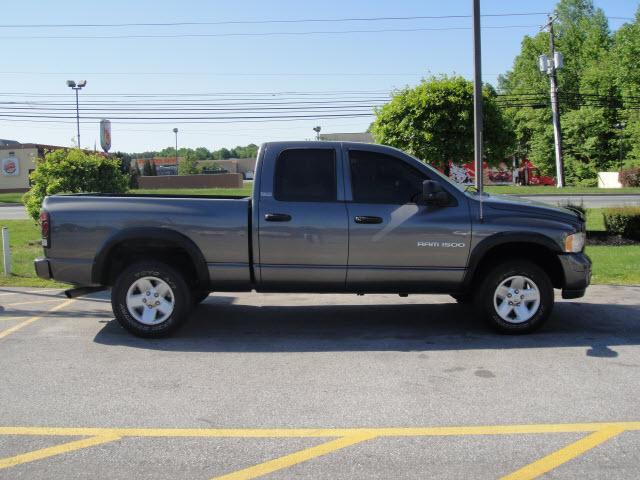 Photo of 2002 Dodge Ram 1500