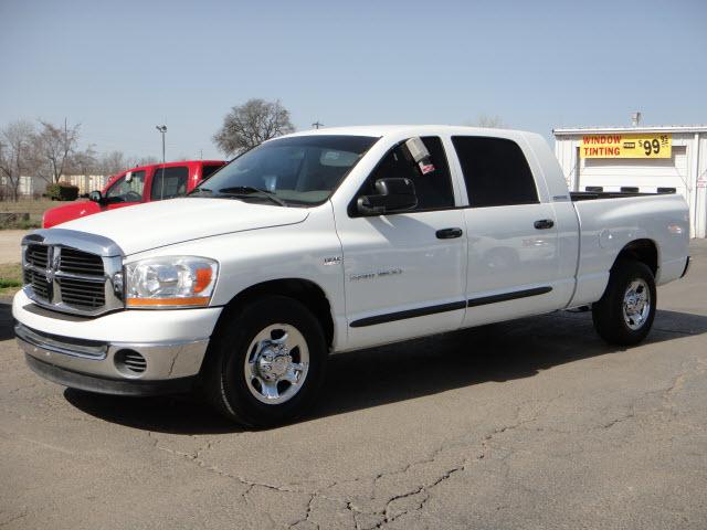 Photo of 2006 Dodge Ram 1500