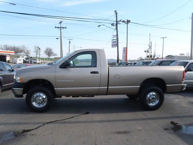 Photo of 2004 Dodge Ram 2500