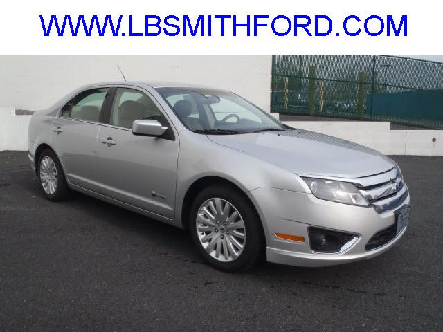 Photo of 2010 Ford Fusion