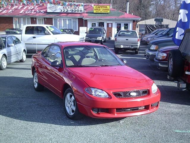 Photo of 2003 Ford Escort