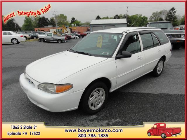 Photo of 1998 Ford Escort