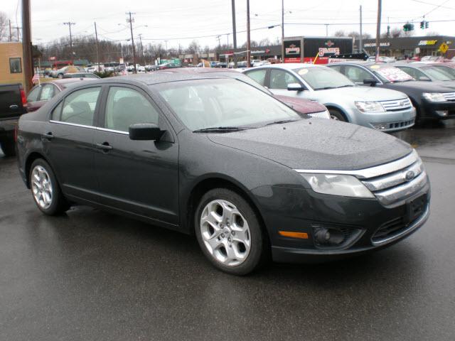Photo of 2010 Ford Fusion