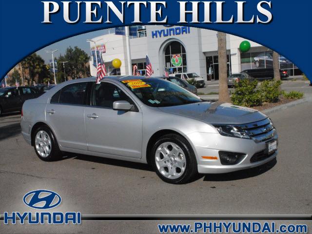 Photo of 2010 Ford Fusion