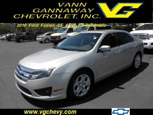 Photo of 2010 Ford Fusion