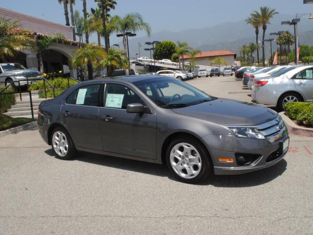 Photo of 2011 Ford Fusion