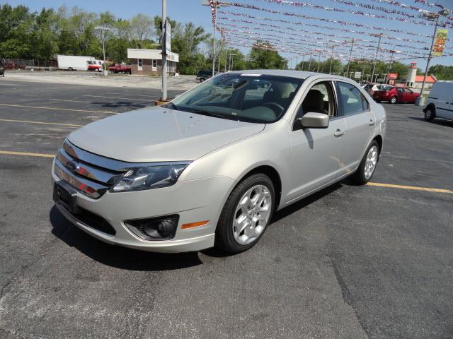 Photo of 2010 Ford Fusion