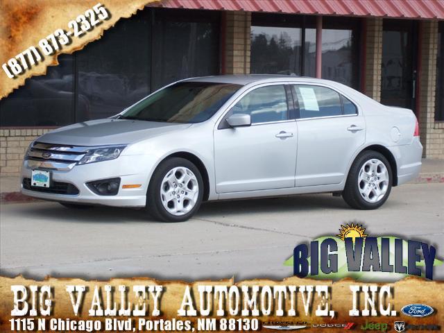 Photo of 2010 Ford Fusion