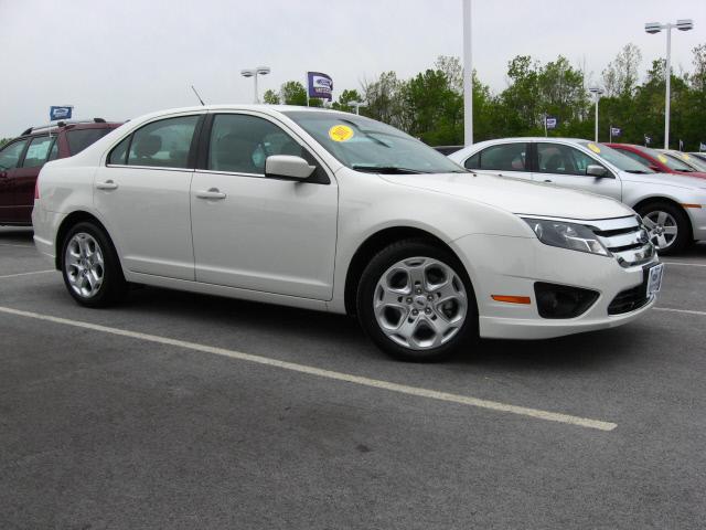 Photo of 2011 Ford Fusion