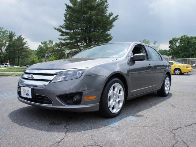 Photo of 2011 Ford Fusion