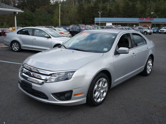 Photo of 2010 Ford Fusion