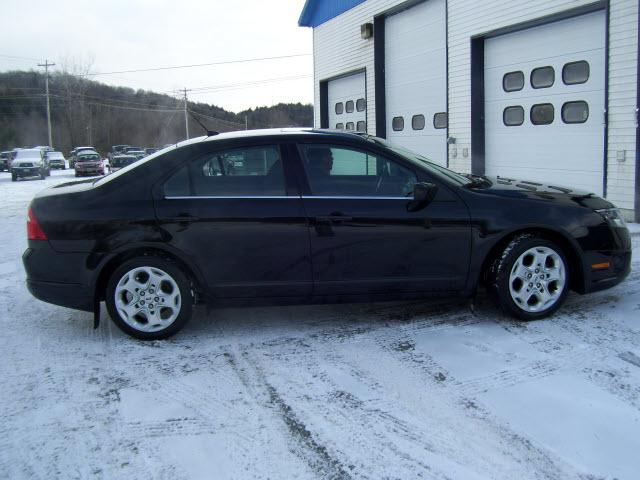 Photo of 2010 Ford Fusion