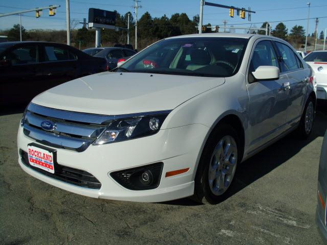 Photo of 2011 Ford Fusion