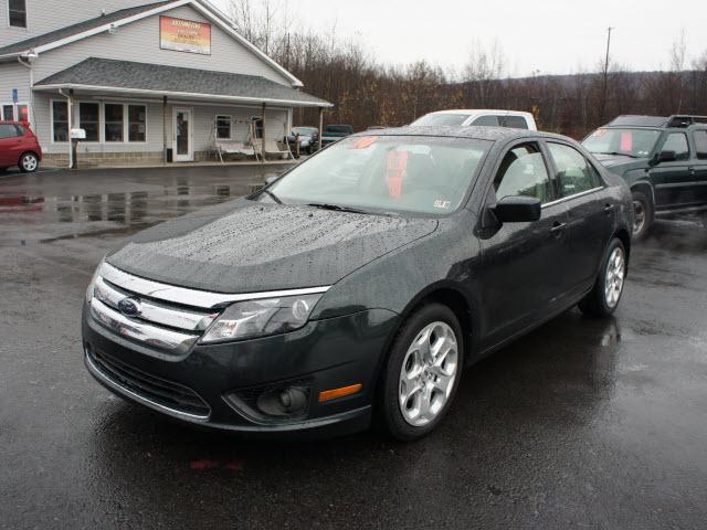 Photo of 2010 Ford Fusion