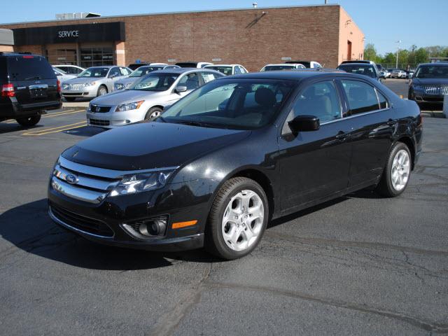 Photo of 2011 Ford Fusion